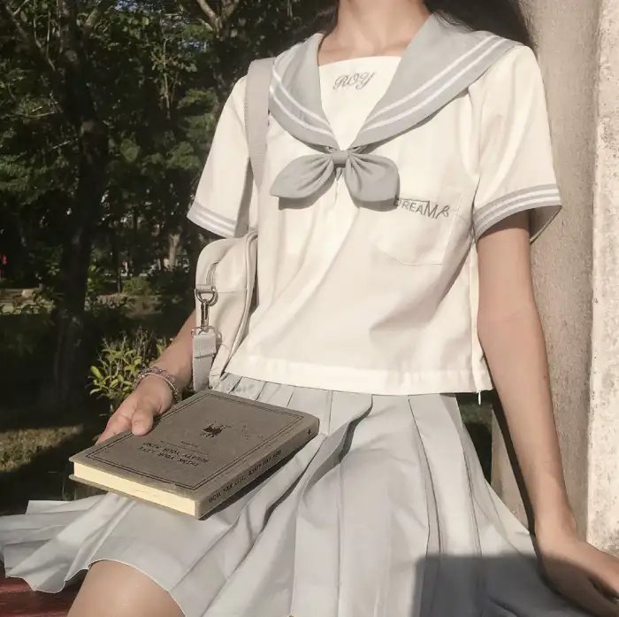 嫂夫人粤语